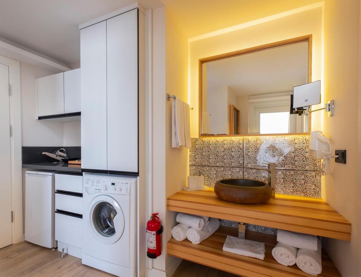 Ece Marina Suites Fethiye Buitenkant foto