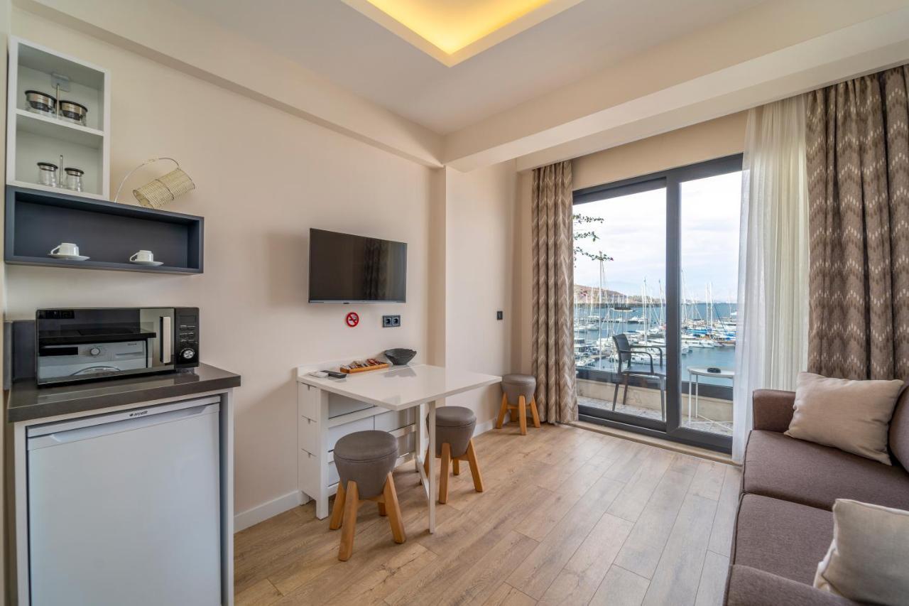 Ece Marina Suites Fethiye Buitenkant foto