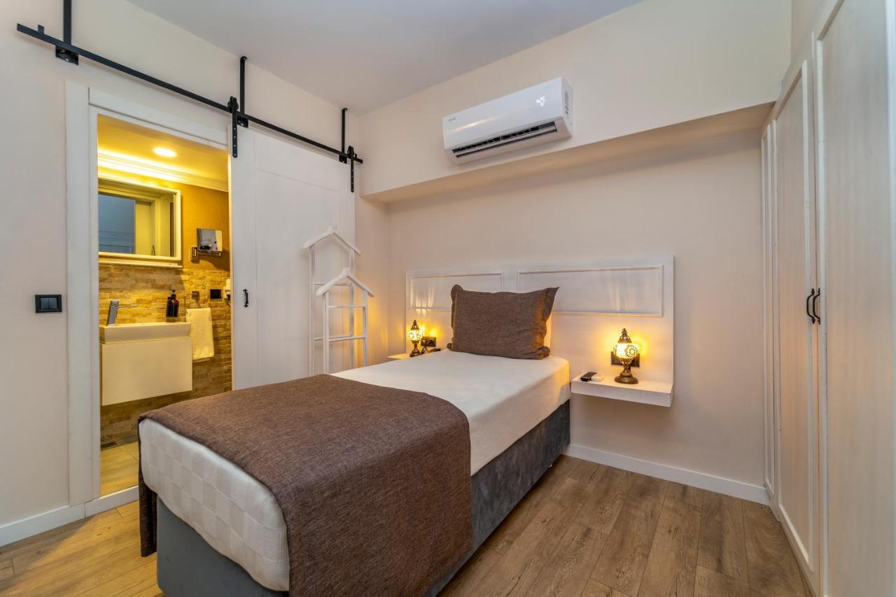 Ece Marina Suites Fethiye Buitenkant foto