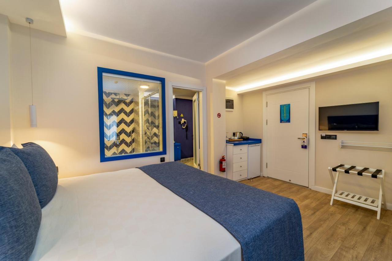 Ece Marina Suites Fethiye Buitenkant foto